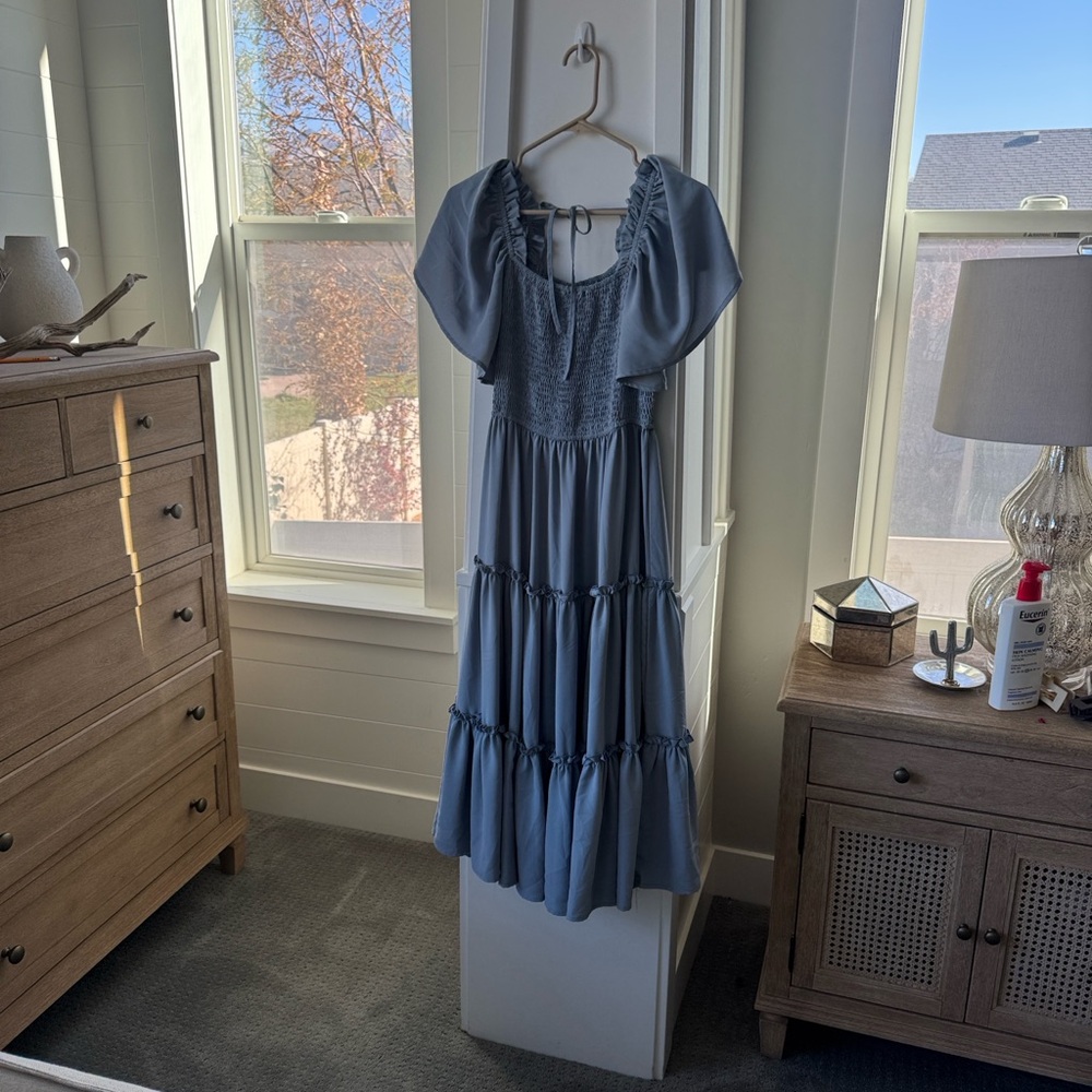 Ivy City Co Luna Dress - Picture 2 of 4